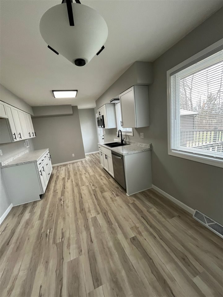 Property Photo: 7062 Ora Pitts Road IN 47393