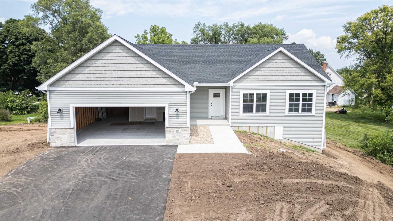 Property Photo:  299 Teri Lee Lane  WI 53576 