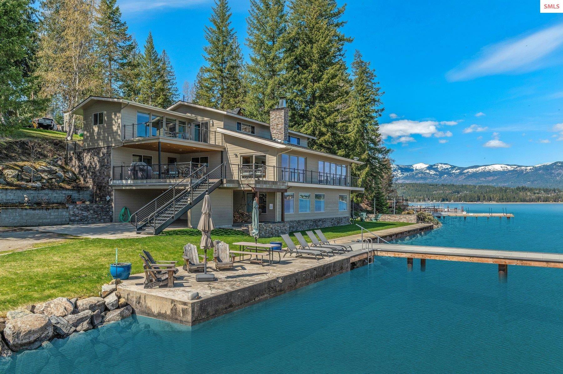 Property Photo: 2537 Lakeshore Dr. ID 83860