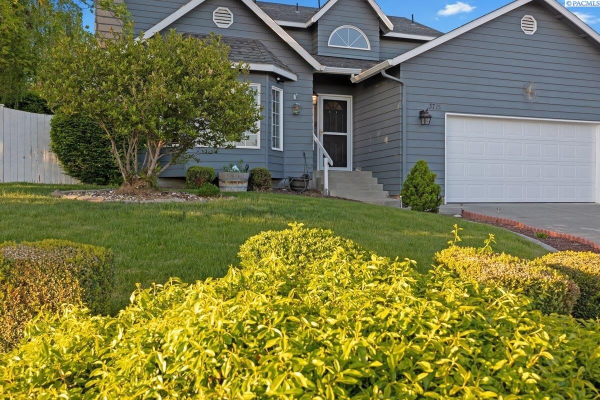 Property Photo:  3715 Meadow Beauty Drive  WA 99301 