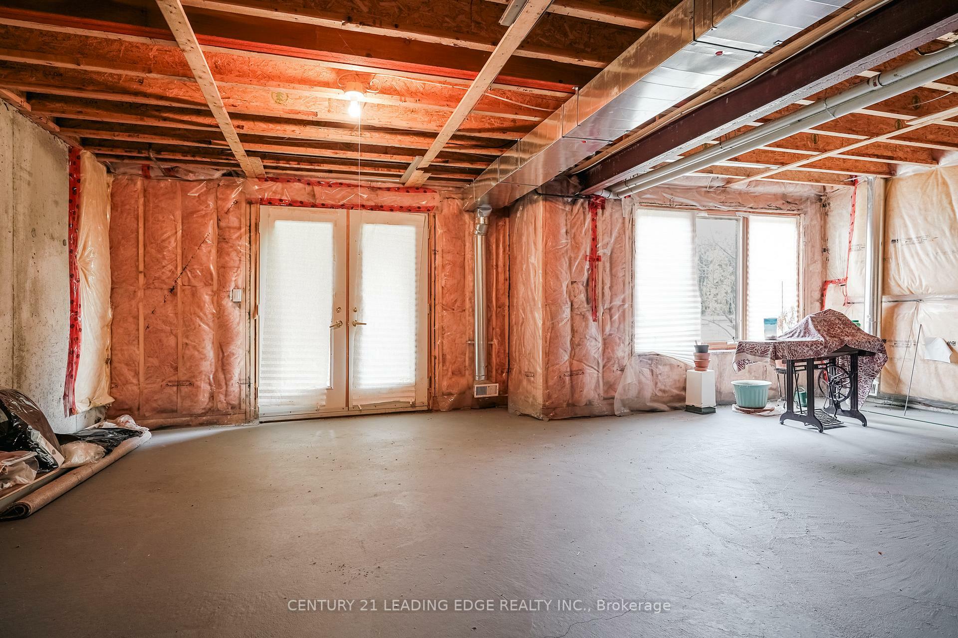 Property Photo: 12 Lakeside Vista Way ON L6E 1J2