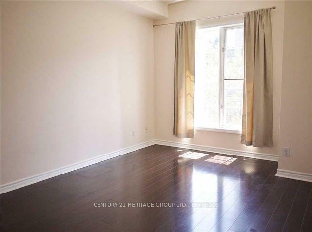 Photo de la propriété: 8 Rean Drive Gv216 ON M2K 3B9