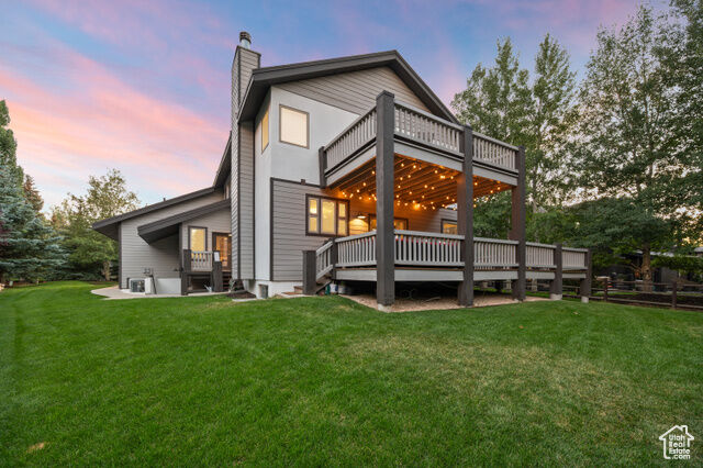 Property Photo:  872 Martingale Ln  UT 84098 