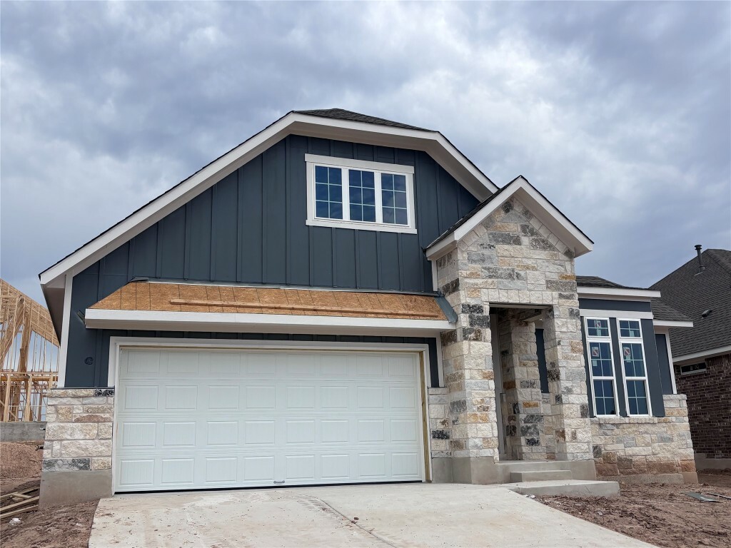 Property Photo: 181 Coleto Trail TX 78602
