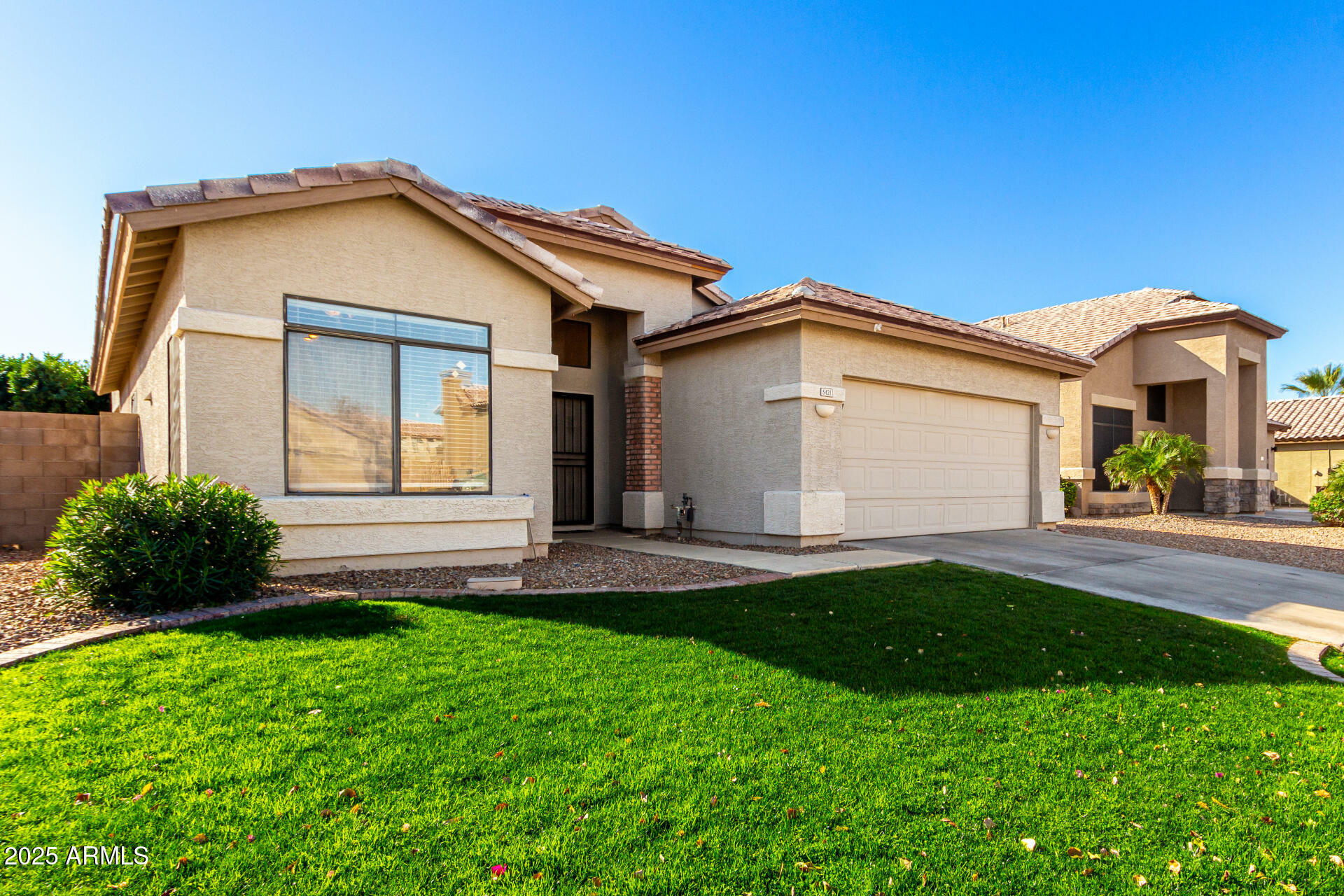 Property Photo: 5421 W Villa Rita Drive AZ 85308