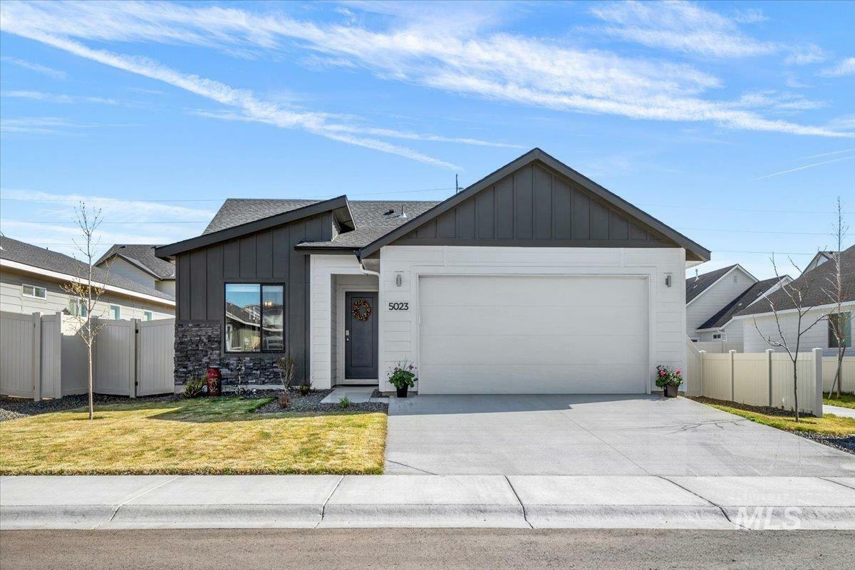 Property Photo: 5023 W Apgar St ID 83646