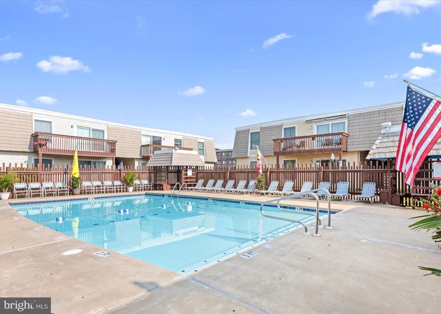 Property Photo: 416 Bayshore Drive 8204 MD 21842