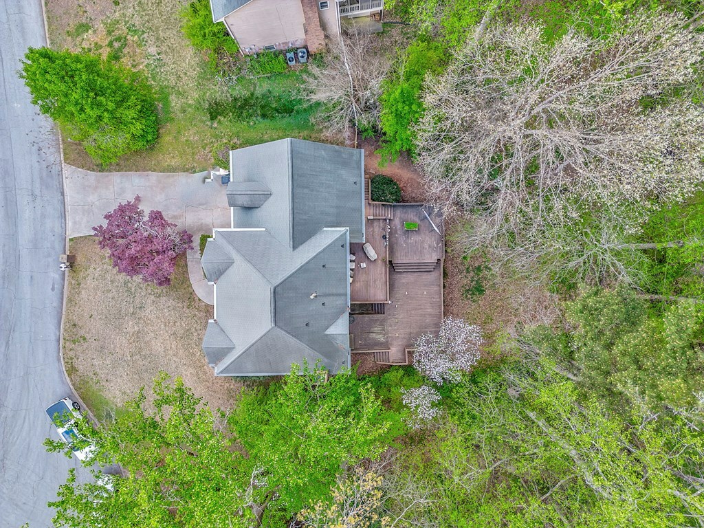 Property Photo: 4327 Saint Michaels Drive GA 30040