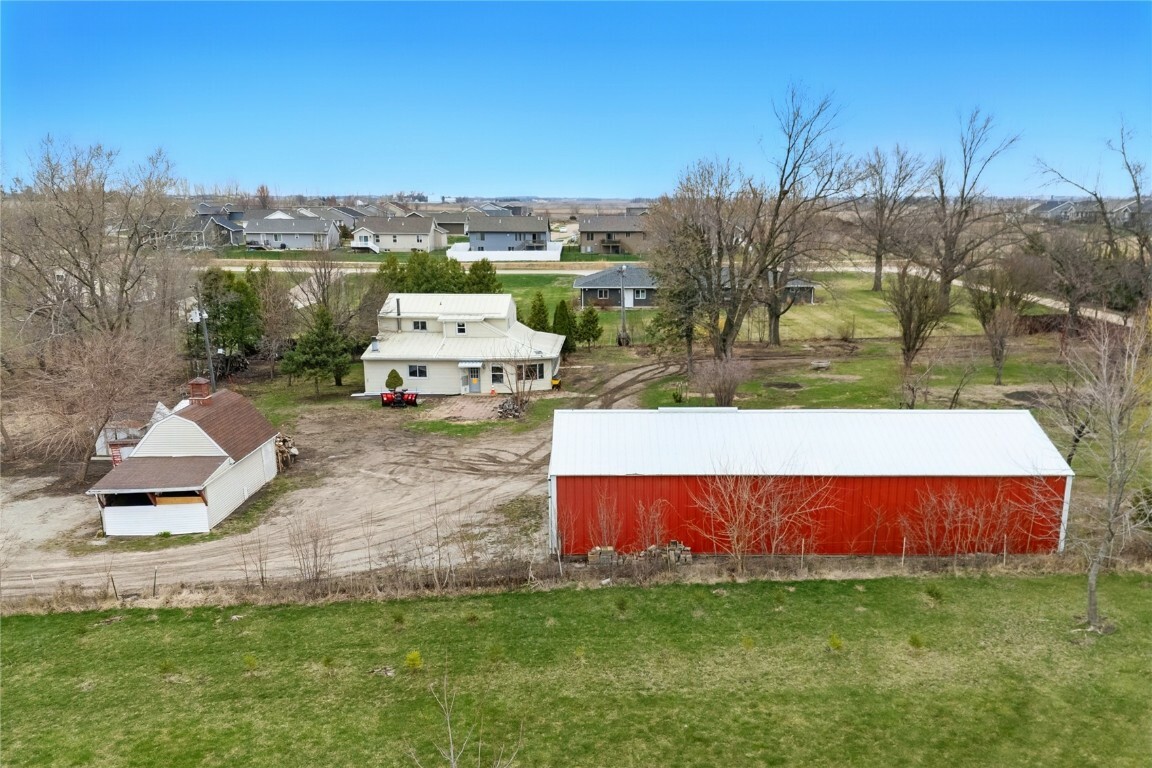 Property Photo: 5503 Smithland Drive IA 52302