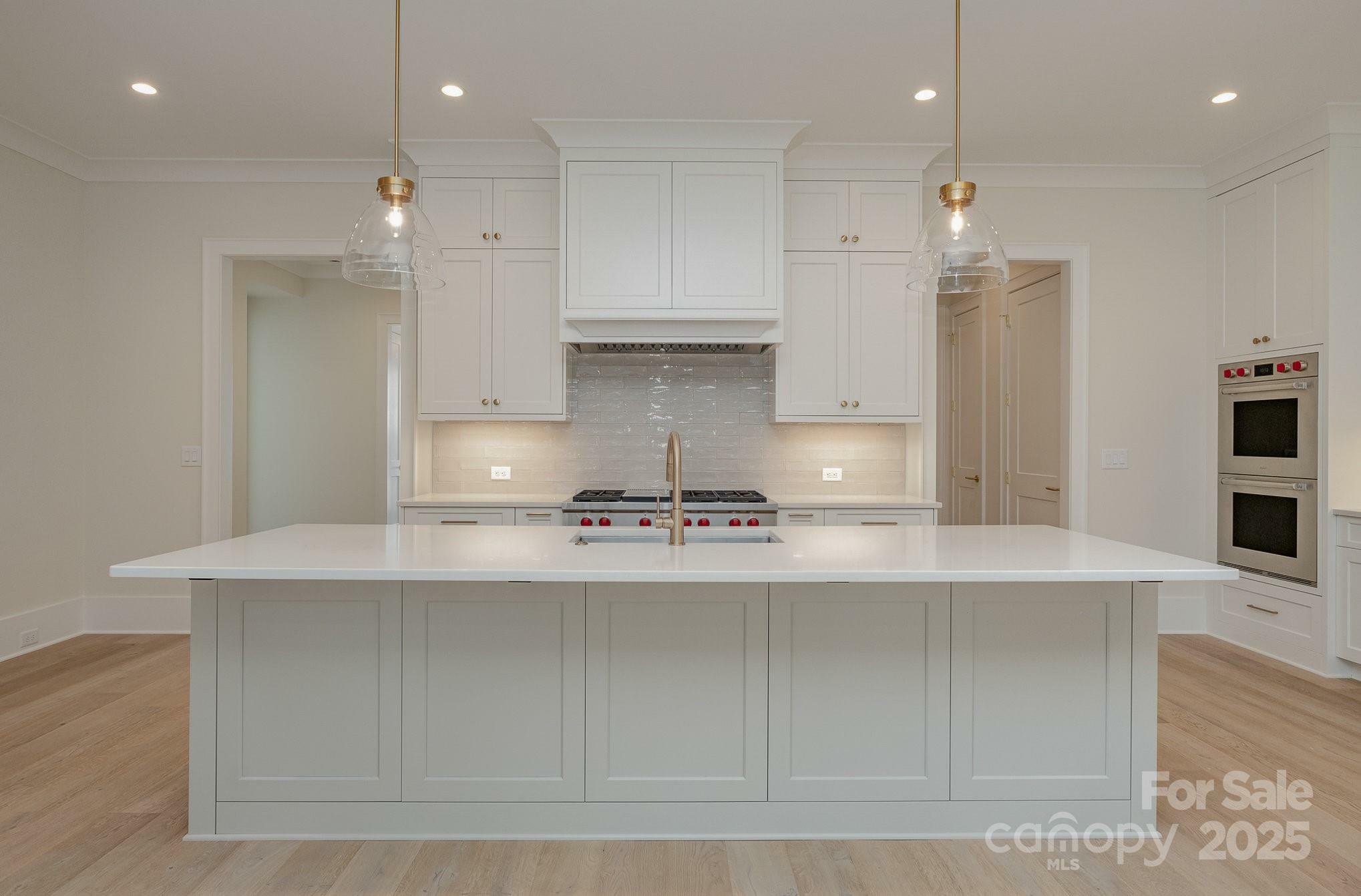 Property Photo:  2924 Sharon View Road B  NC 28210 