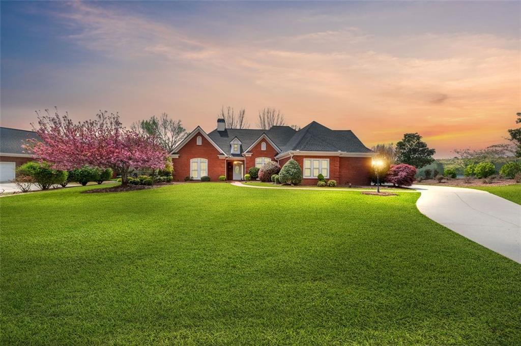 Property Photo: 617 Gold Buillon Drive W GA 30534