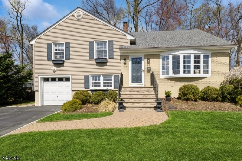 13 Rossmore Ter  Livingston Twp. NJ 07039 photo