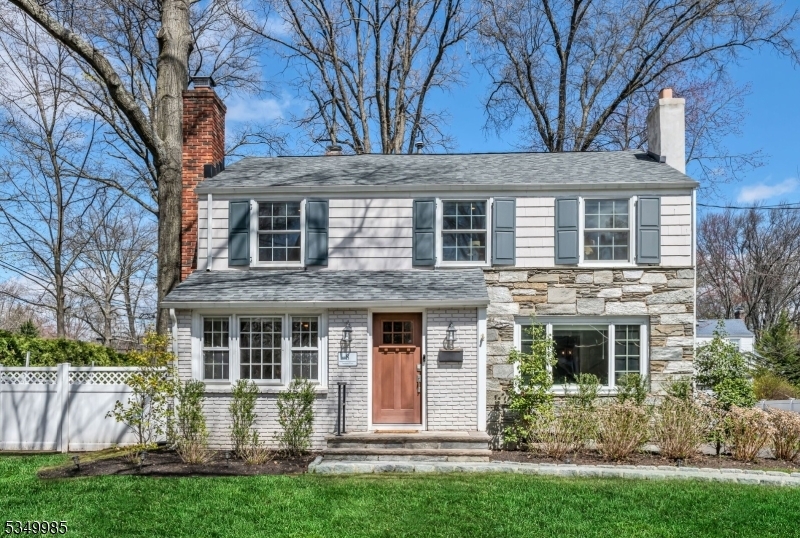 Property Photo: 8 Amherst Pl NJ 07043
