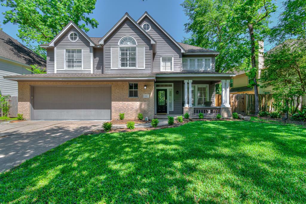 Property Photo: 19 Glade Bank Place TX 77382