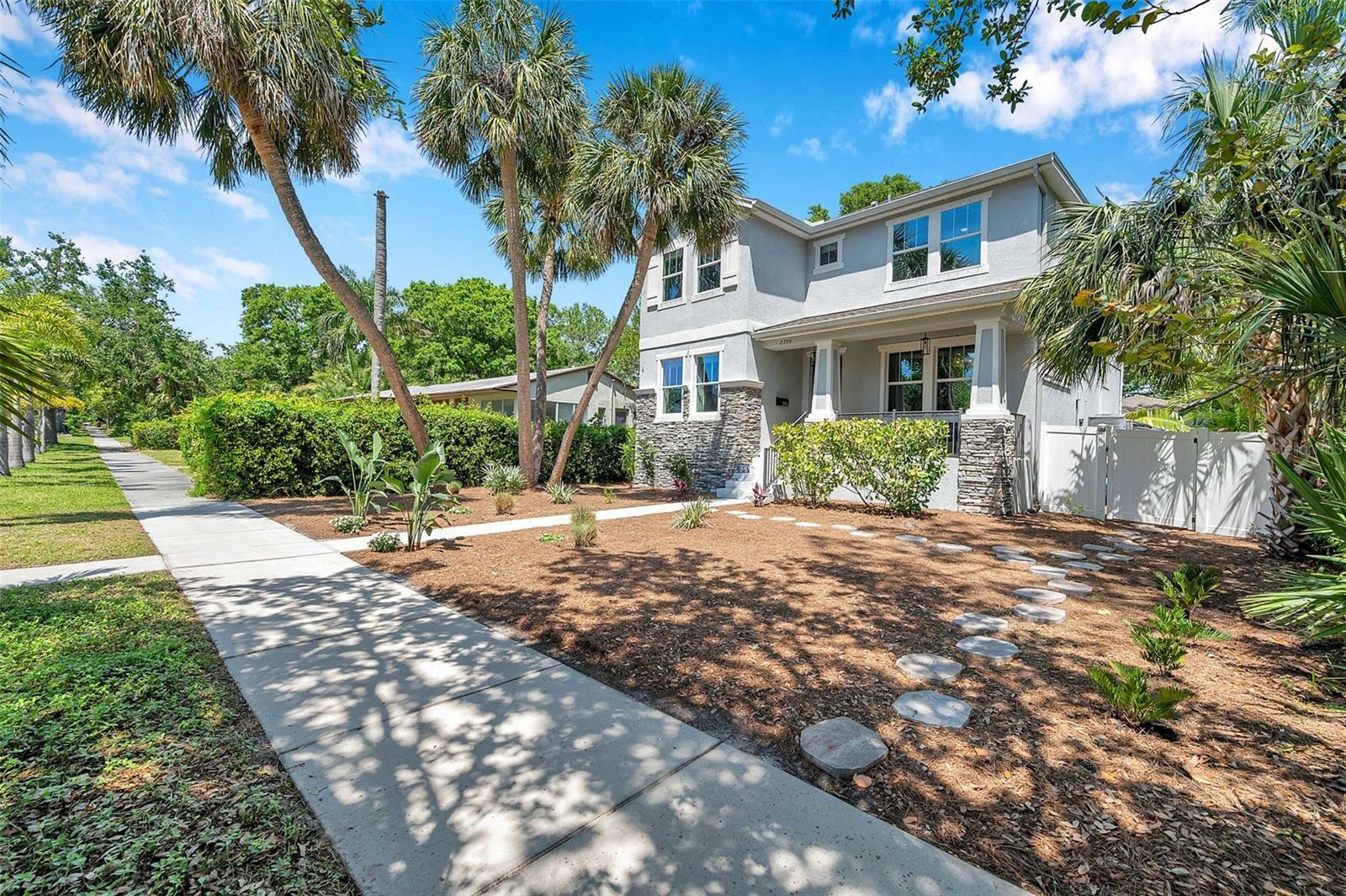 Property Photo: 2756 Bayside Drive S FL 33705