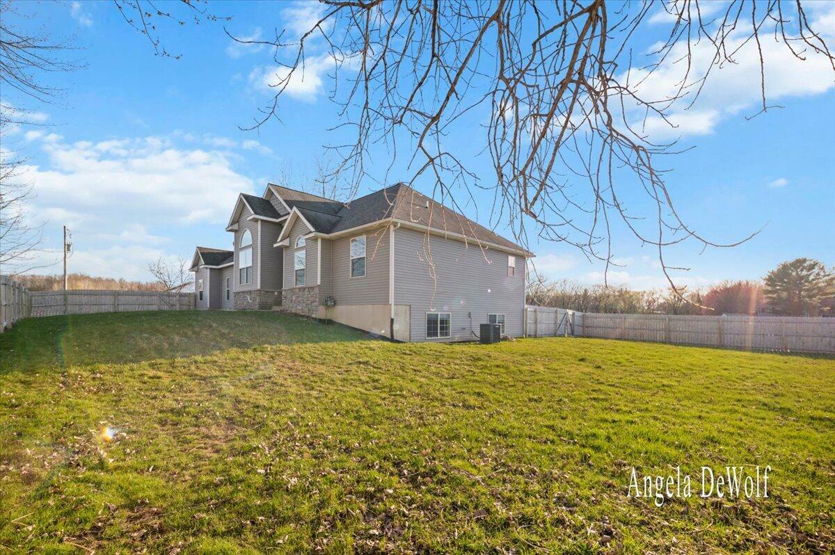 Property Photo: 4087 Baldwin Street MI 49426