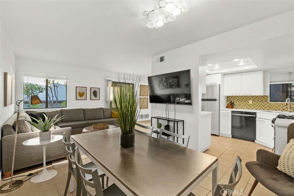 Property Photo: 28101 Montecito 15 CA 92677