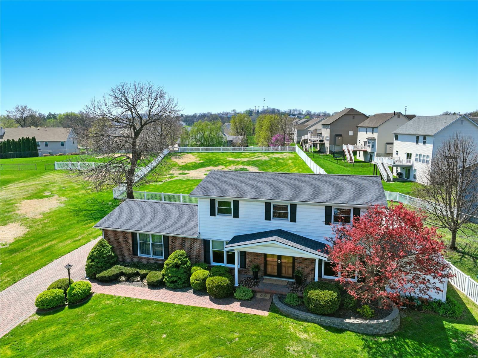 1311 Clairmont Lane  St Charles MO 63303 photo