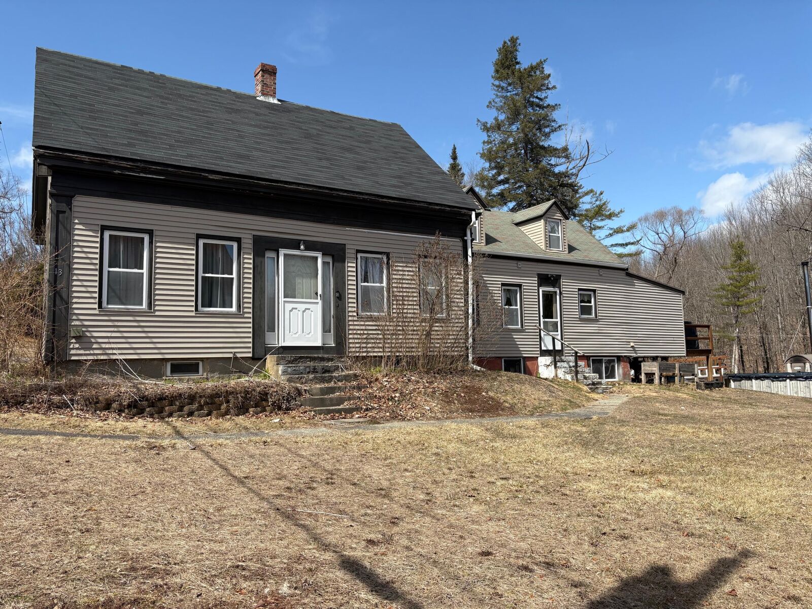 Property Photo: 13 Grant Street ME 04344