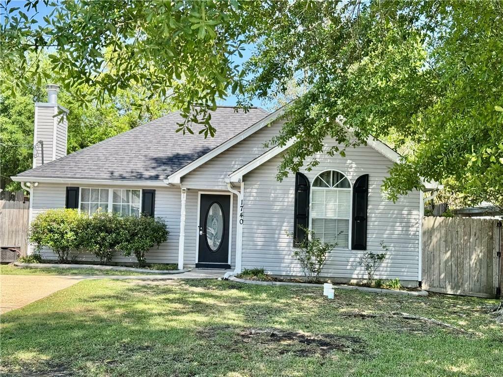 Property Photo: 1740 Mary Drive LA 70458