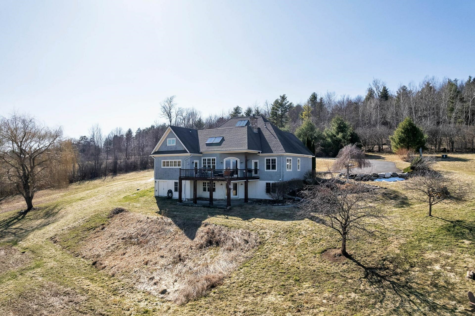 Property Photo: 1147 Oak Hill Road VT 05495