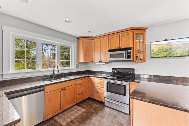 Property Photo:  97 Chestnut Hill Road  MA 01529 