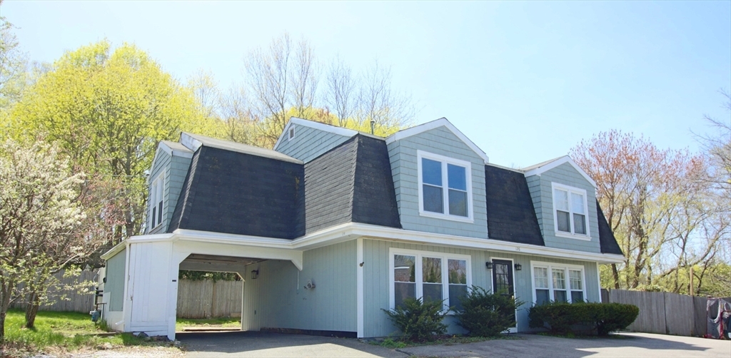 126 Green St A  Marblehead MA 01945 photo