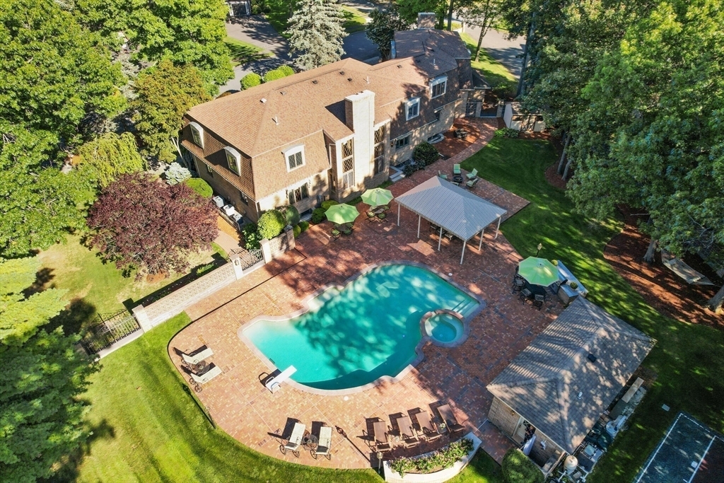 Property Photo: 16 Durham Drive MA 01940