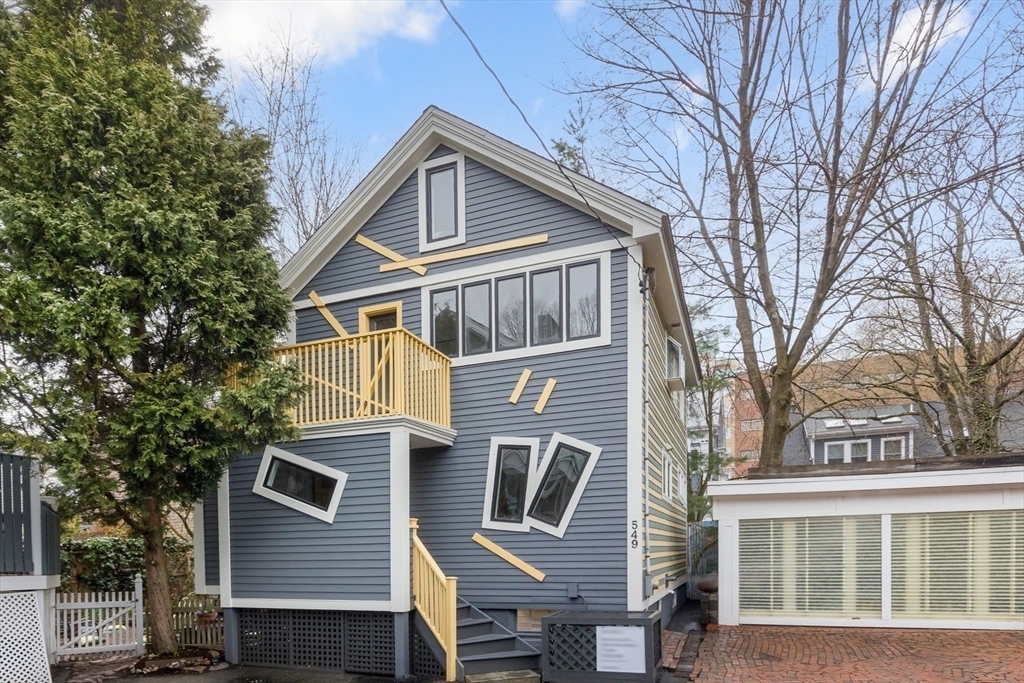 Property Photo: 549 Franklin Street MA 02139
