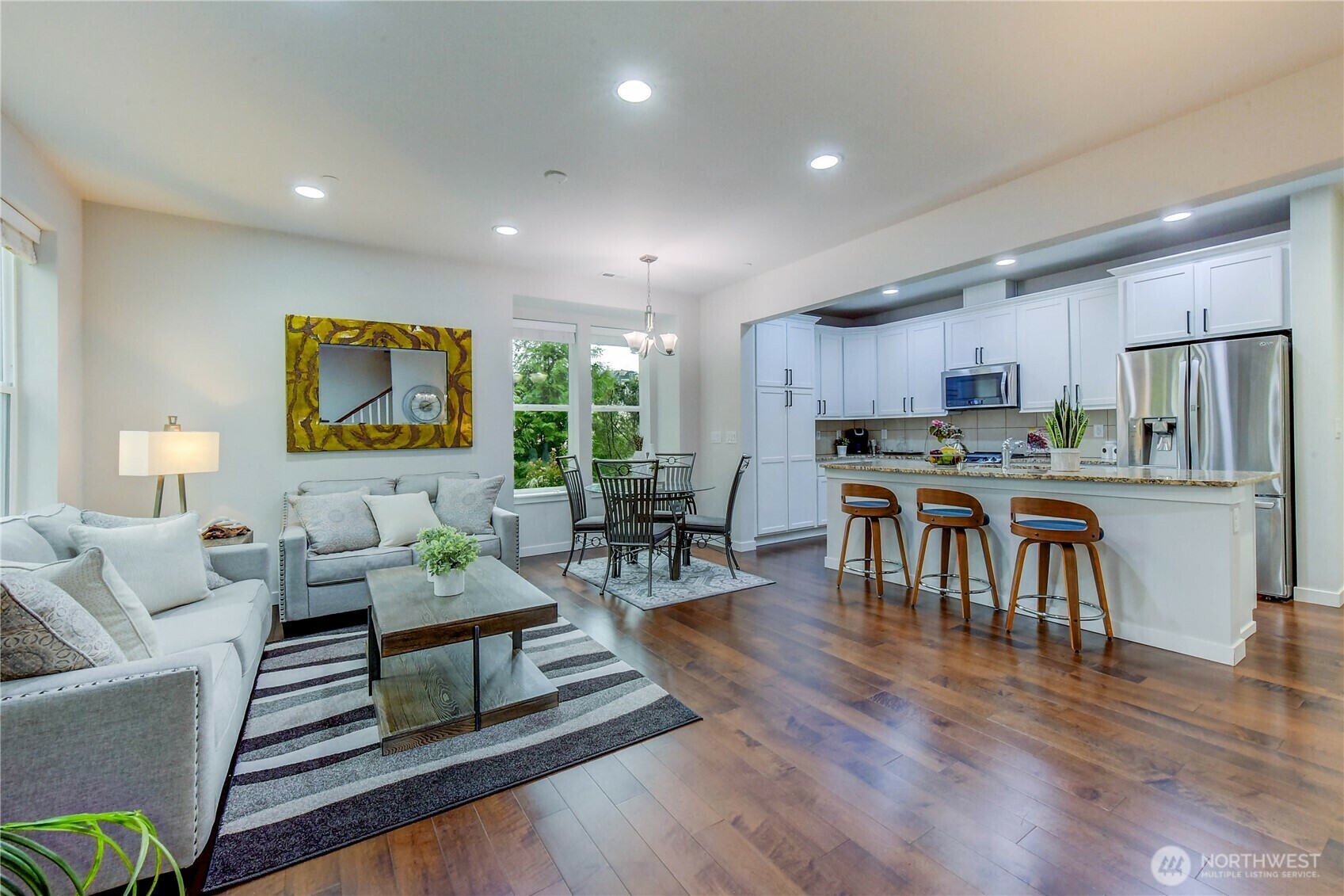 Property Photo: 1299 NE Park Drive WA 98029