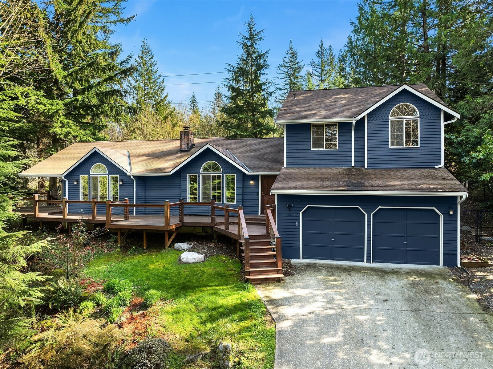 Property Photo: 9408 370th Place SE WA 98065