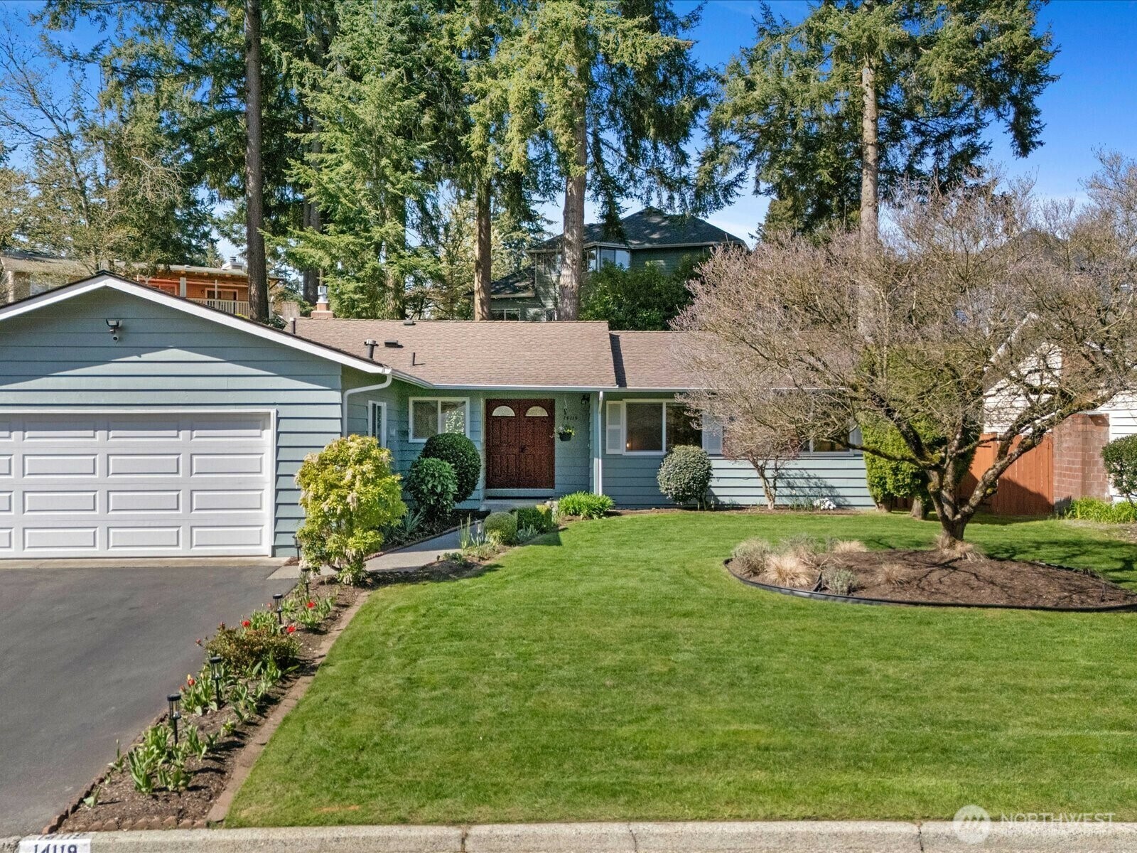 Property Photo: 14119 110th Avenue NE WA 98034