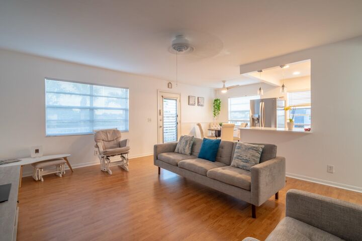 Property Photo: 313 Burgundy G FL 33484