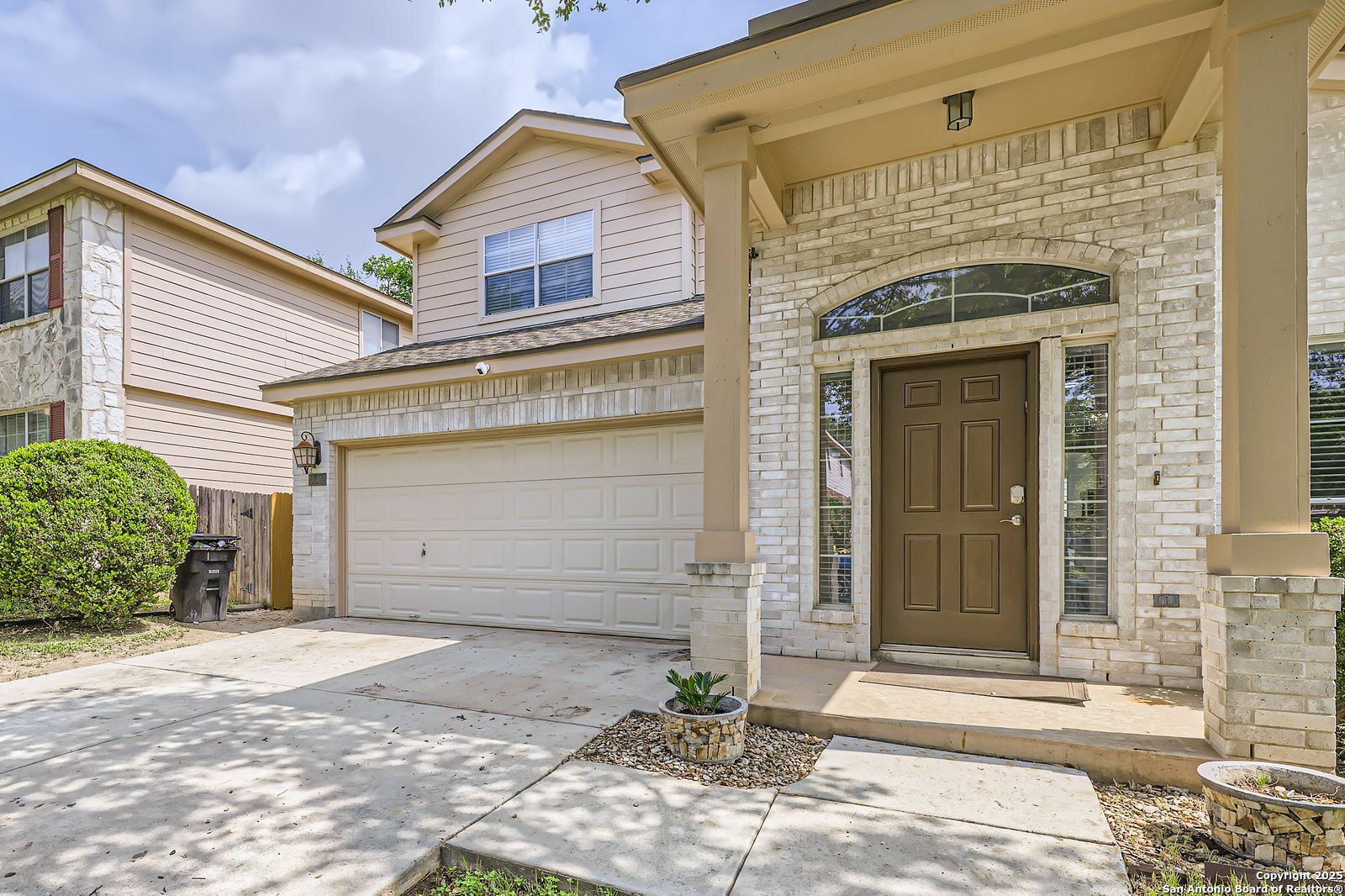 Property Photo: 5502 Arcadia Park TX 78247