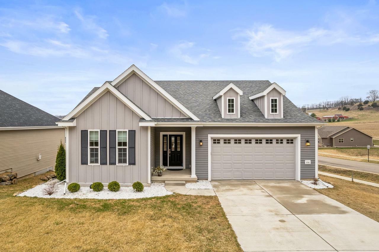 Property Photo: 3707 North Hill Point Road WI 53528