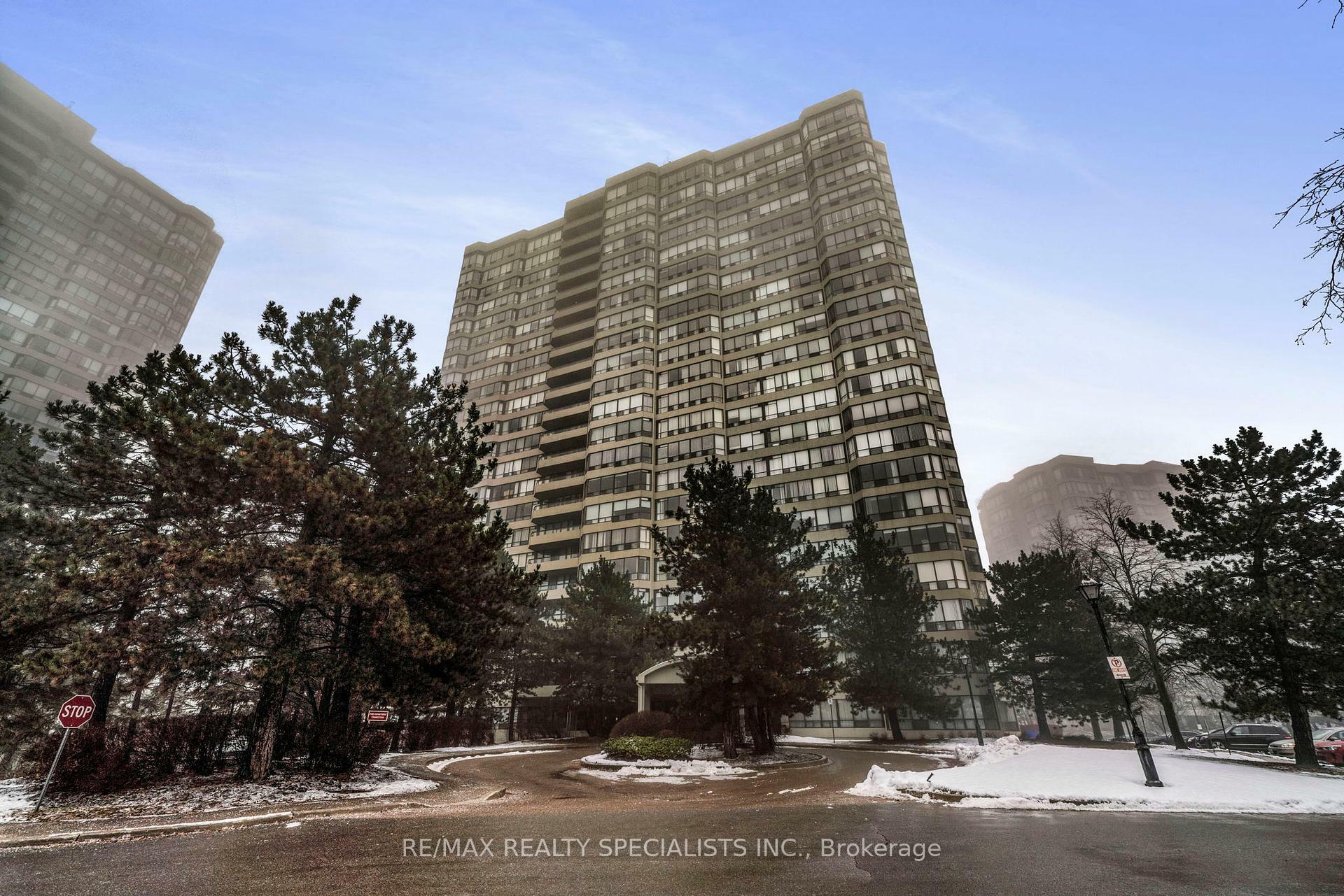 Photo de la propriété: 24 Hanover Road 508 ON L6S 5K8