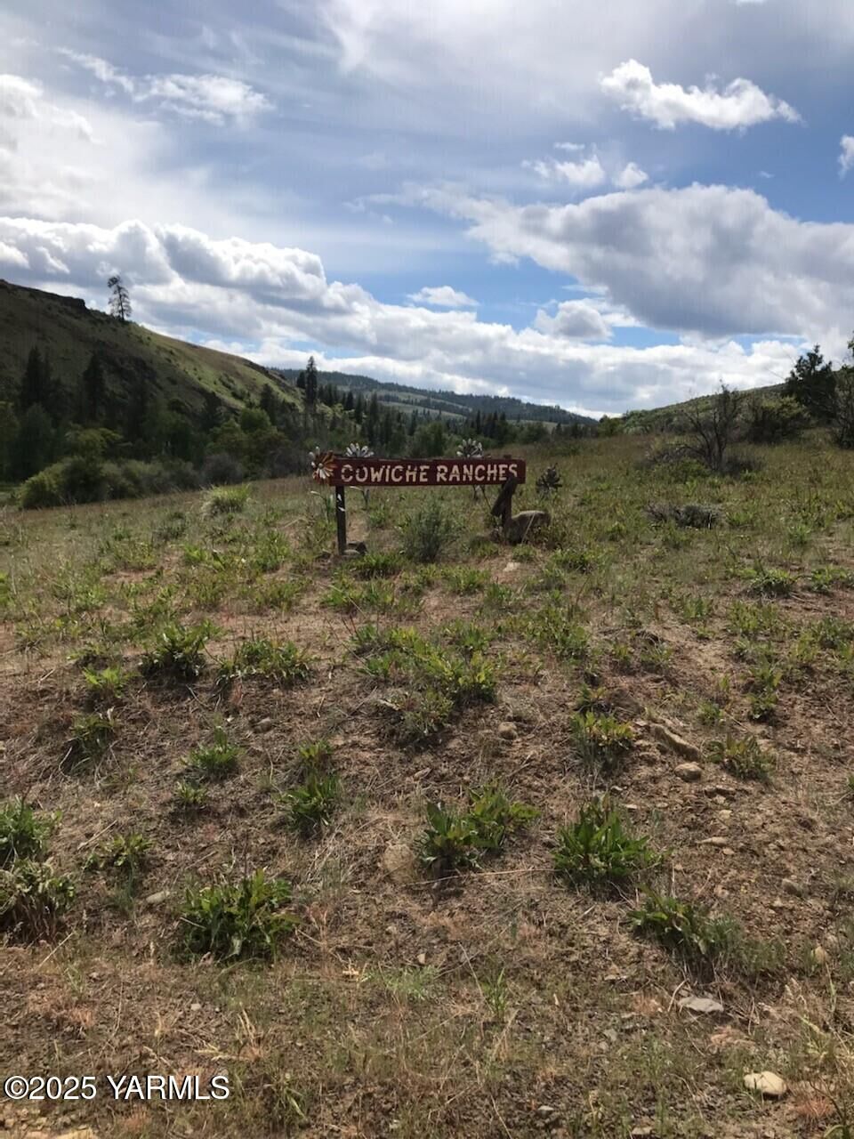 Property Photo: Nna Cowiche Basin Rd WA 98923