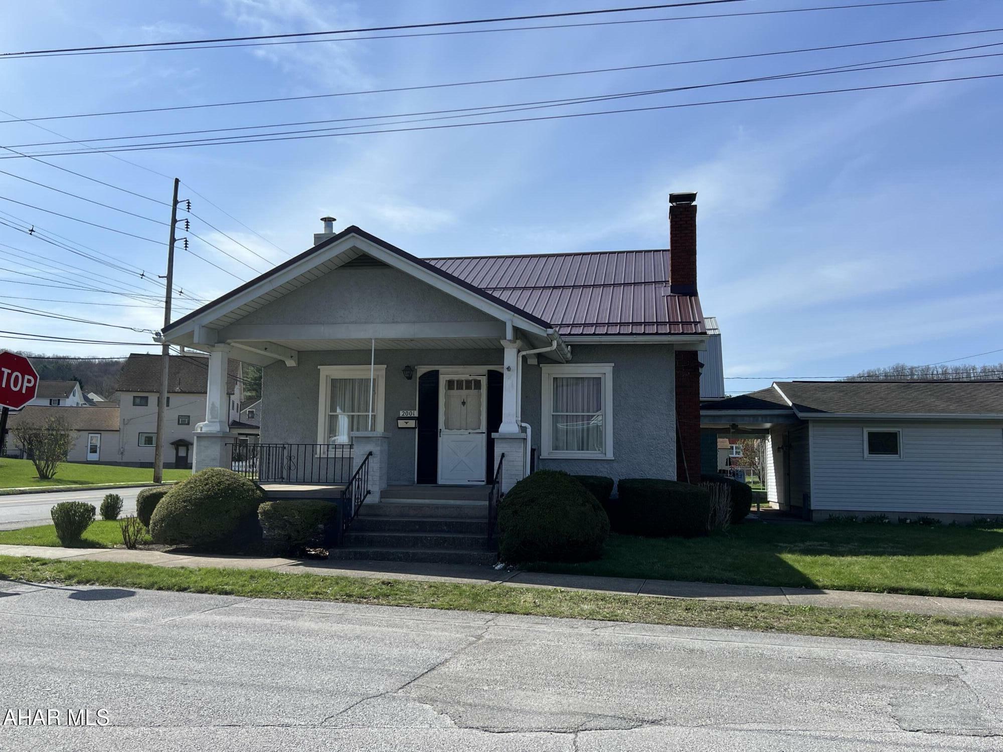 Property Photo: 2001 Riddle Avenue PA 16686