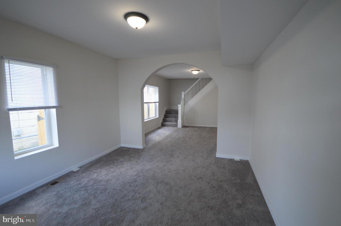 Property Photo: 726 N Queen Street WV 25404