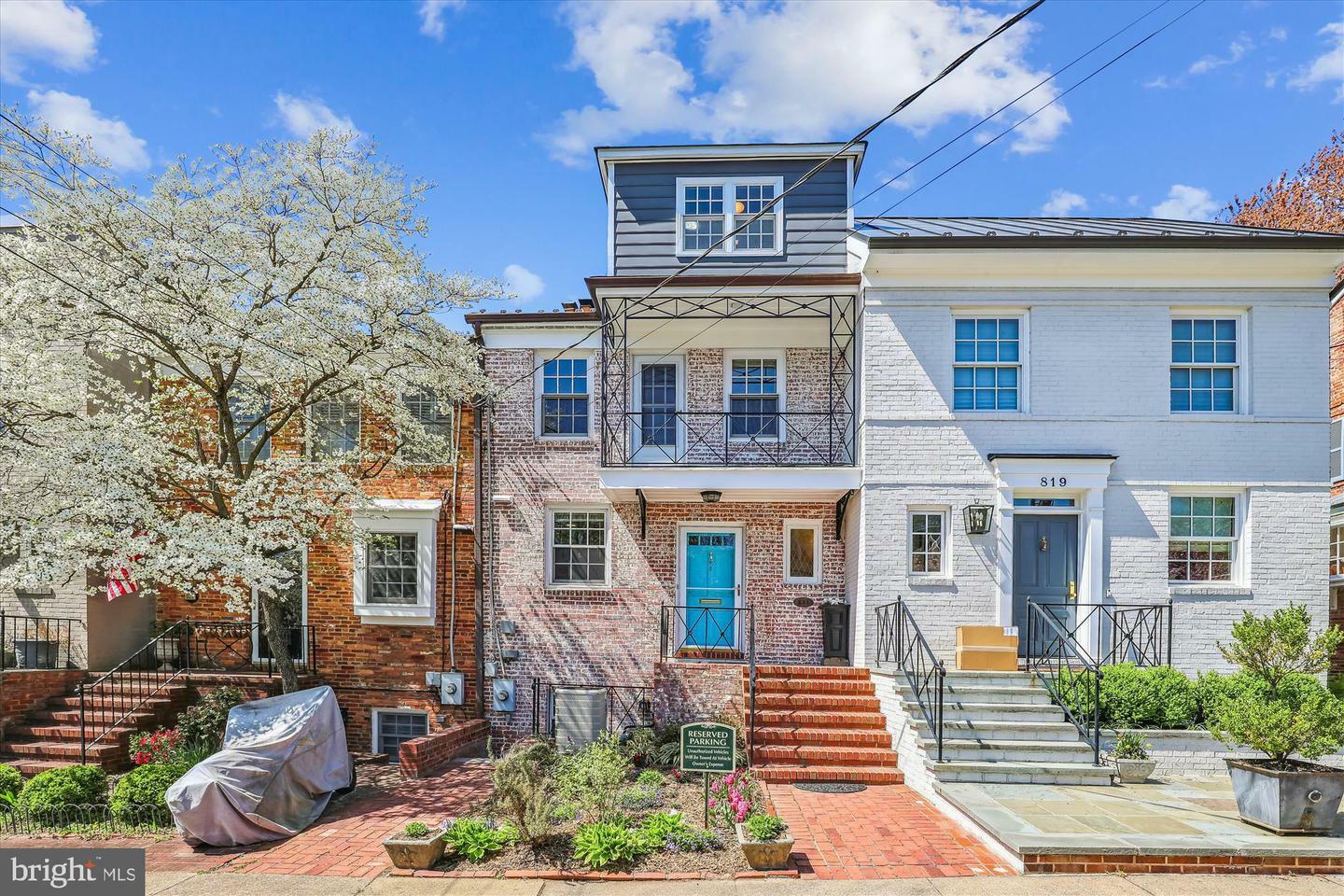 821 S Lee Street  Alexandria VA 22314 photo