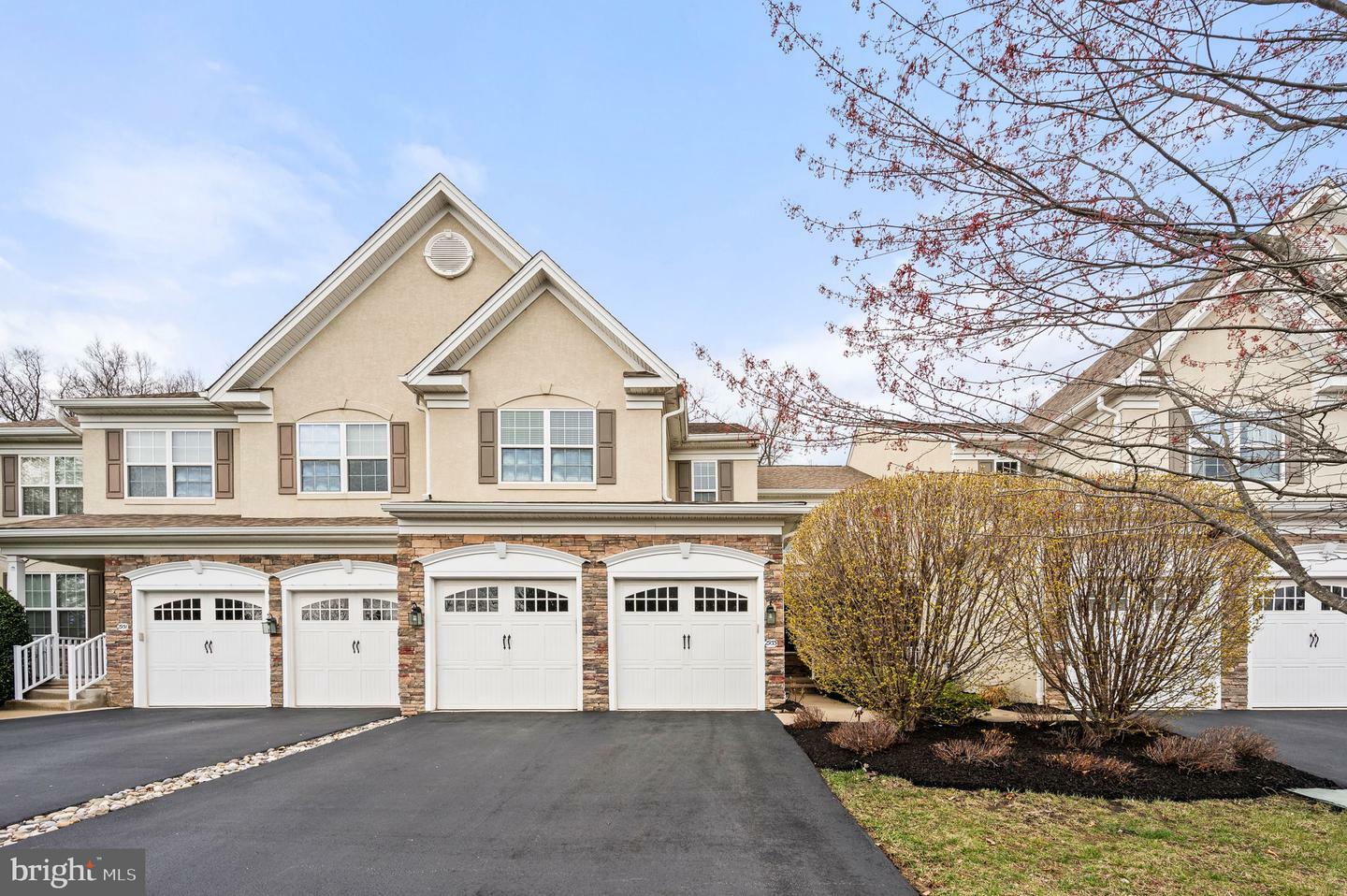 2933 Cottonwood Lane  Chester Springs PA 19425 photo