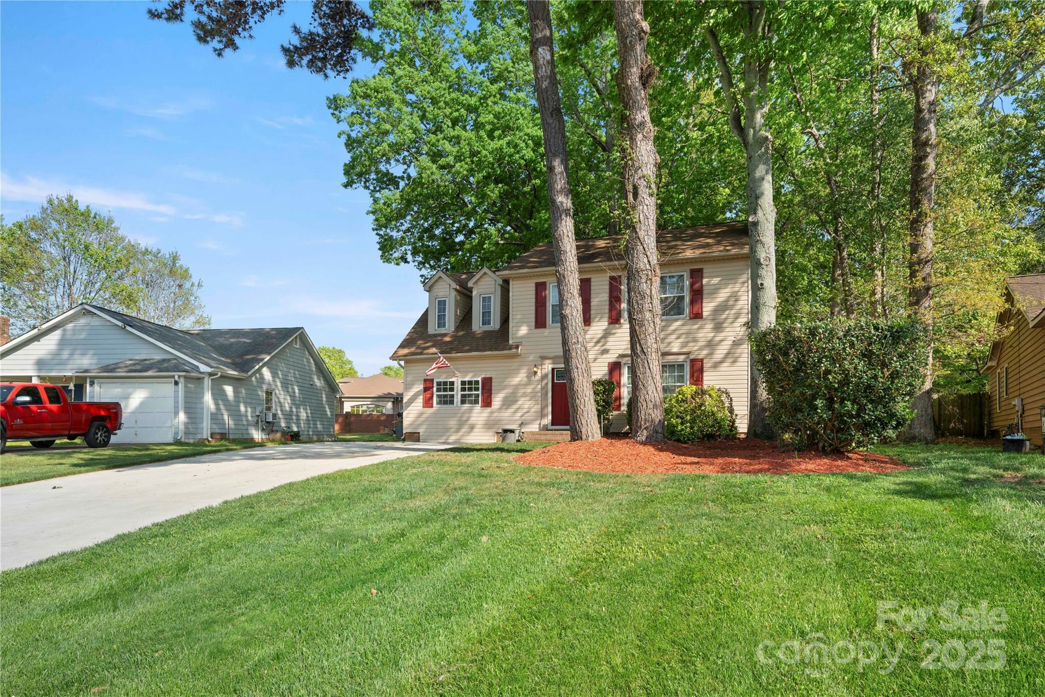 Property Photo: 7220 Spring Morning Lane NC 28227