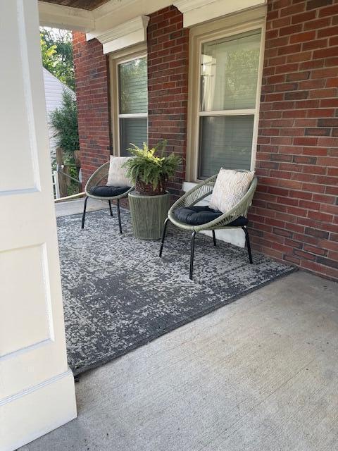 Property Photo: 1722 Cole Street OH 43205