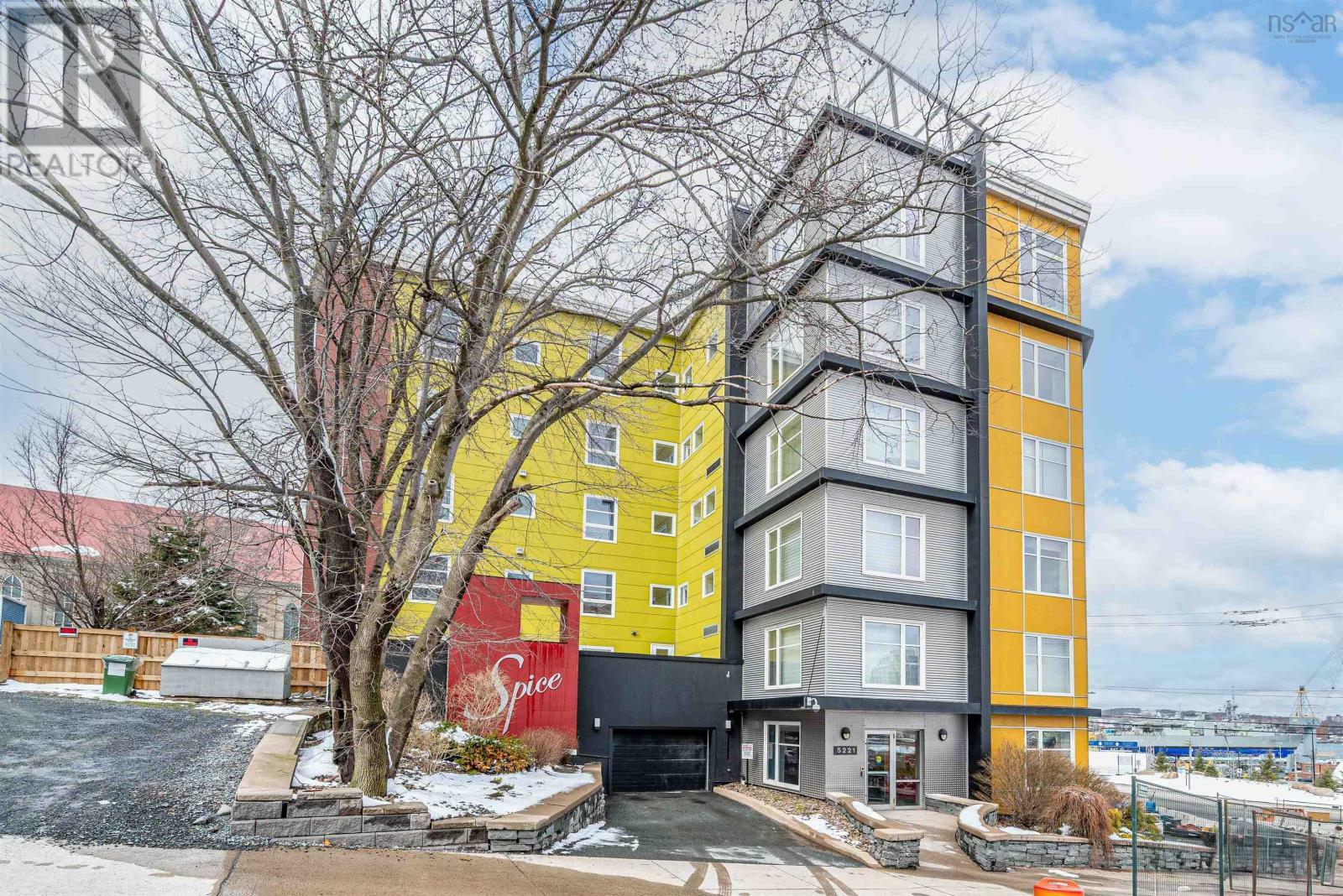 Property Photo: 5221 Nora Bernard Street 513 NS B3K 0B6