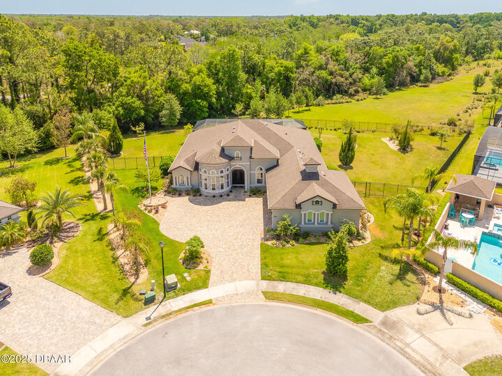 Property Photo: 1855 Cattle Creek Lane FL 32128