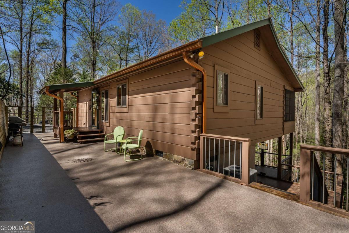 Property Photo: 266 Chimney Rock Road GA 30522