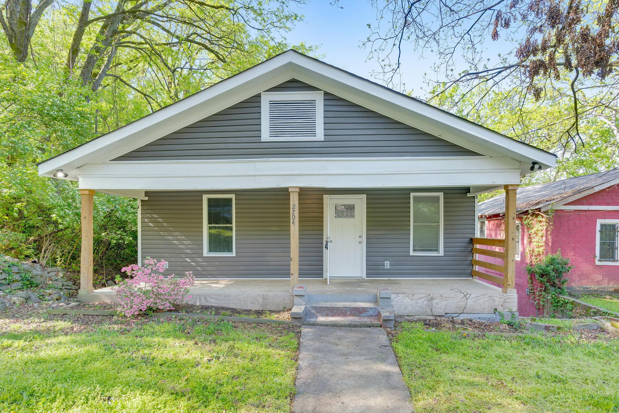 2704 E 21st Street  Chattanooga TN 37404 photo