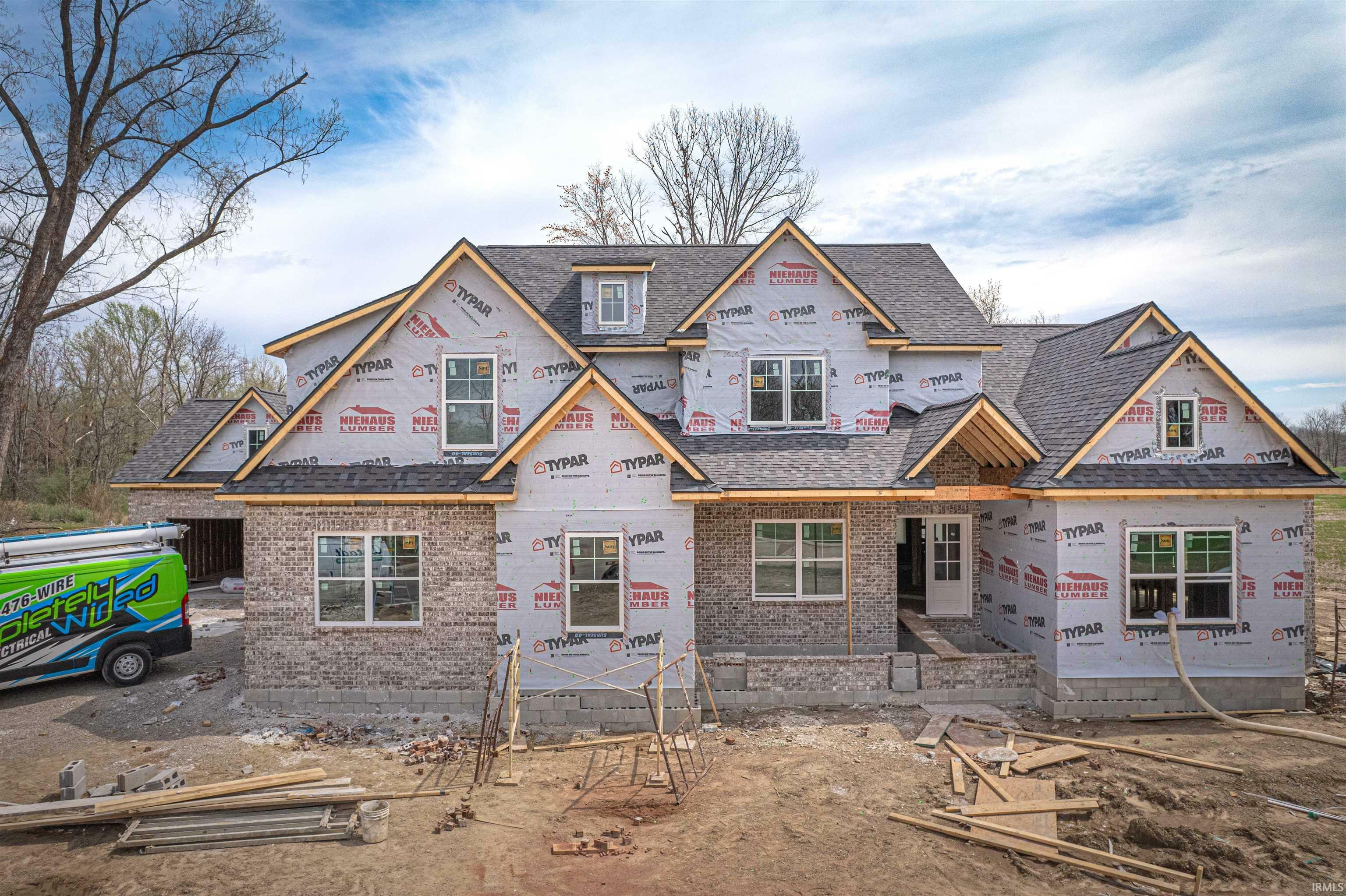 Property Photo: 4092 Cottonwood Drive IN 47601