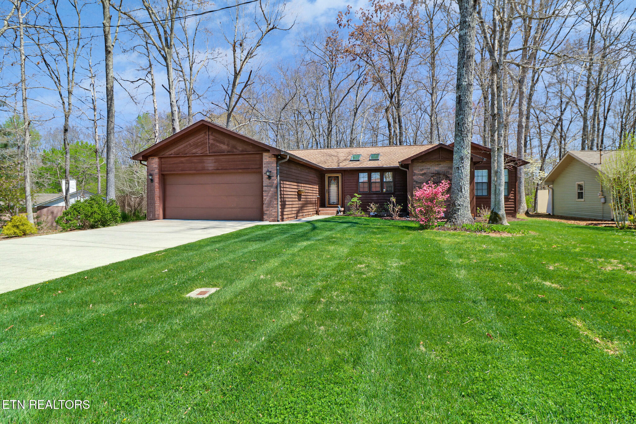 Property Photo: 13 Oxford Circle TN 38558