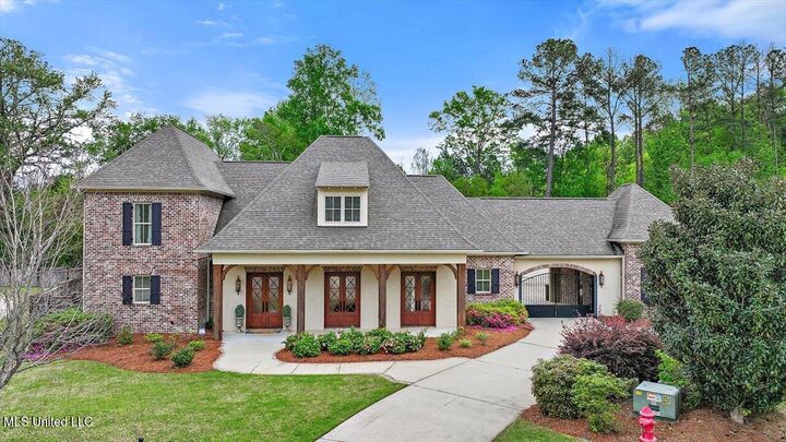 Property Photo:  204 Saint Charlotte Cove  MS 39110 